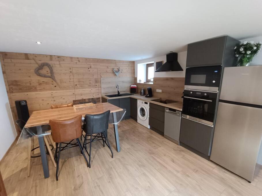 Gite De La Ravanne Ramonchamp Extérieur photo